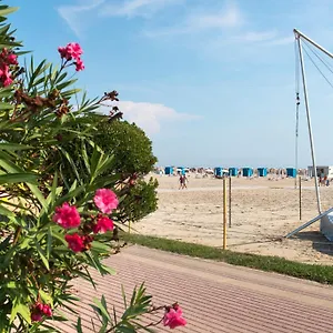 https://appartamenti-aurora-bibione.hotelinveneto.com